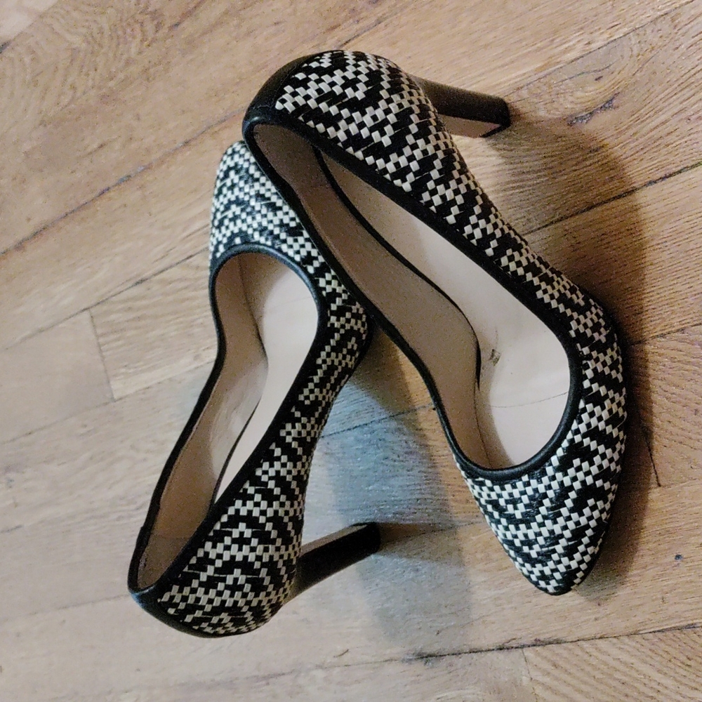 Aquatalia Heels - image 2